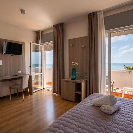 Hotel Loreley Лідо-ді-Єзоло Екстер'єр фото
