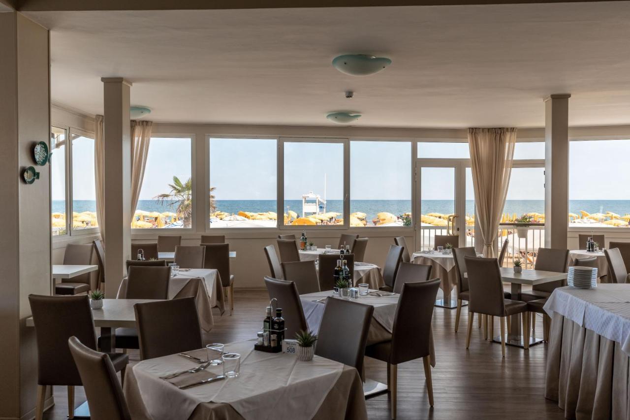 Hotel Loreley Лідо-ді-Єзоло Екстер'єр фото