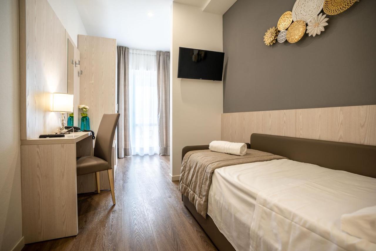 Hotel Loreley Лідо-ді-Єзоло Екстер'єр фото