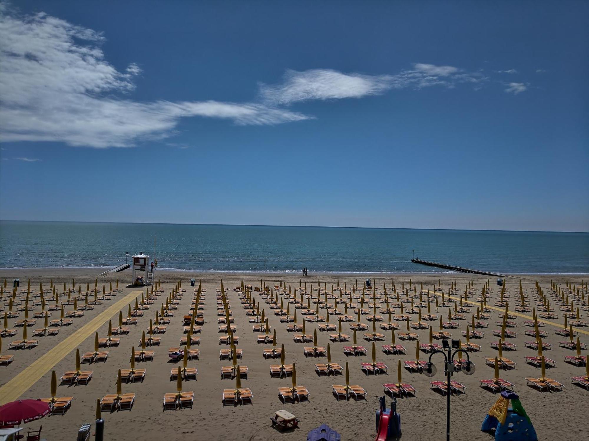 Hotel Loreley Лідо-ді-Єзоло Екстер'єр фото
